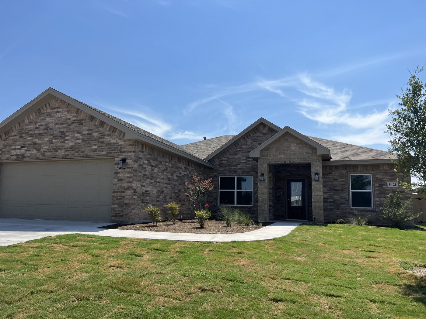 5421 Canyon Rim