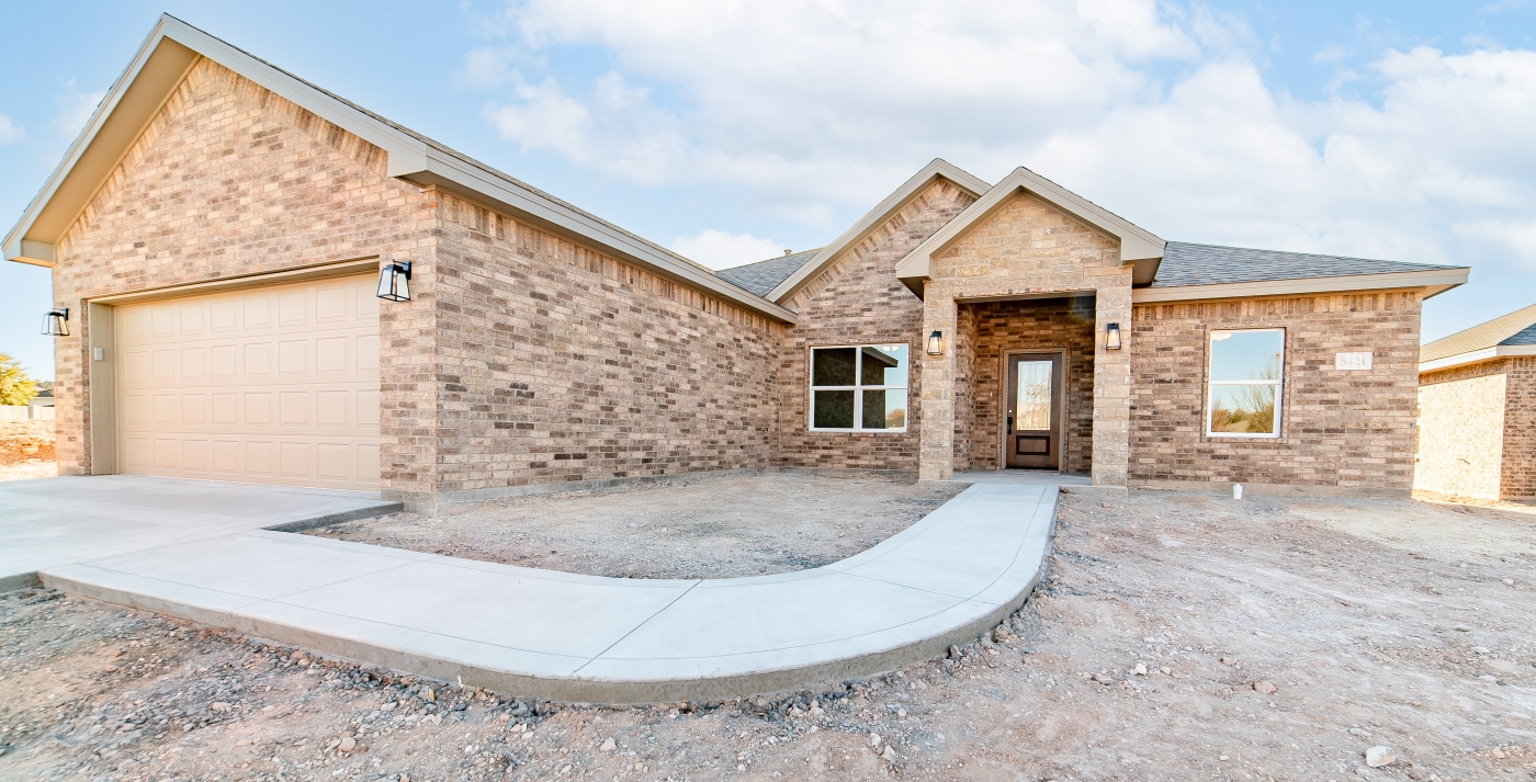 5421 Canyon Rim